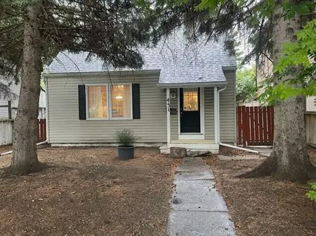 Charming Character Home with Large Backyard and Double Garage | 431 27 Avenue Northwest, Calgary
