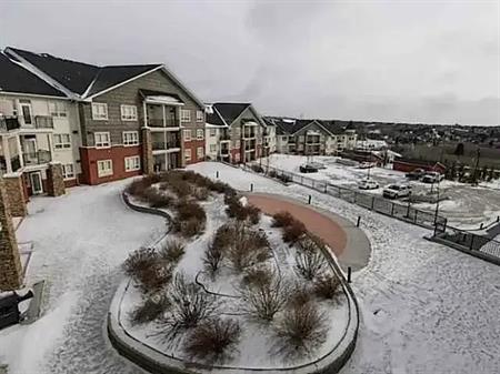 Top Floor Spacious Bright One large Bedroom + Large Den Apartment | 545 - 26 Val Gardena View SW, Calgary