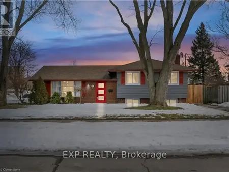 33 FAIRLAWN ROAD | 33 FAIRLAWN Road, Kitchener