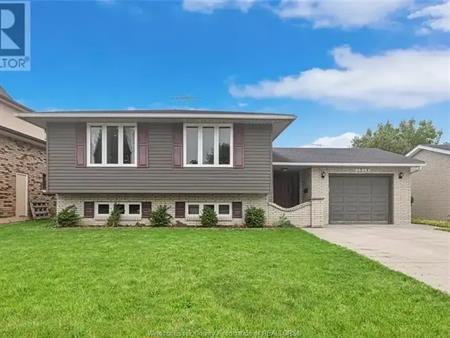 1514 RUSHWOOD CRESCENT | 1514 RUSHWOOD CRESCENT, LaSalle