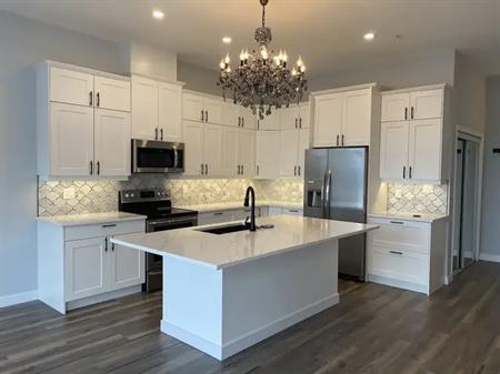 Stunning 2 bedroom condo | 10407 122 St NW, Edmonton
