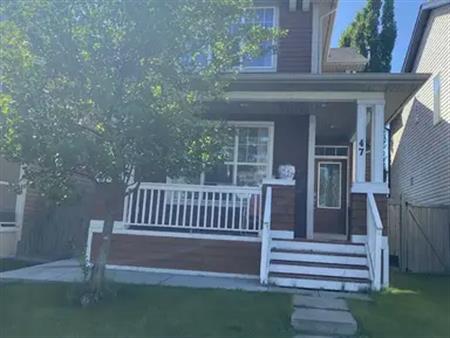 Two storey attached house | 47 Auburn Bay Manor Southeast, Calgary