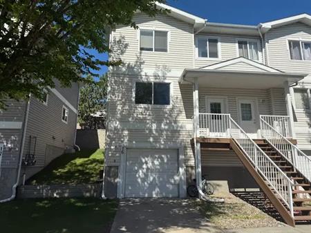 Newly remodelled fresh & clean Duplex in Heritage Hills community in the neighbourhood ! | 130 Hyndman Cres NW, Edmonton