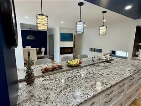 Luxury Townhouse in Canyon Meadows | 6 St SW, Calgary