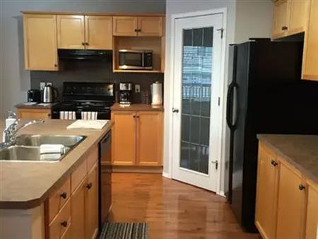 Beautiful family home, fully furnished and equipped. | Calgary