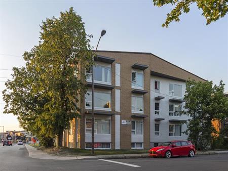 4½ aire ouverte & très lumineux— cession bail sept/flexible., toit-terrasse, parking dispo