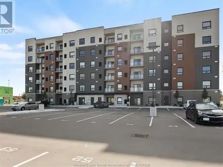 4785 WALKER Unit# 103 | 4785 WALKER Unit# 103, Windsor