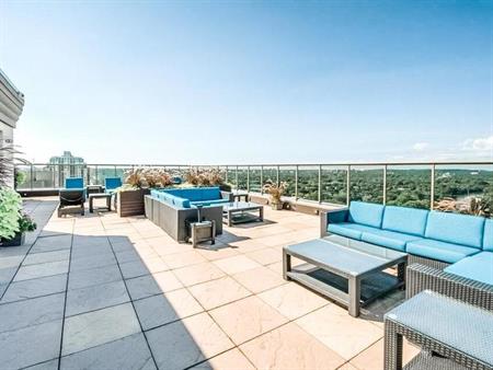 The Harriston | 500 Ridout St. N., London