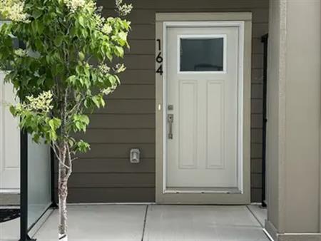 2 Bed 2 Bath Townhouse in Springbank Hill/Aspen with AC | 164 - 2117 81 Street South West, Calgary