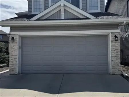 4 bed, 3.5 washroom single family house for rent | Okotoks