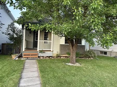 Bright and Spacious 3-Bedroom Main Floor|Quiet Community|Conveniently Located | 30 Hidden Hills Terrace Northwest, Calgary