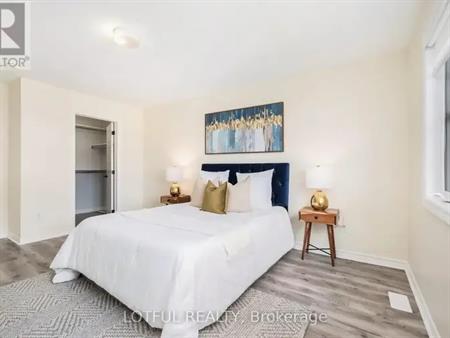 145 CELESTIAL GROVE | 145 CELESTIAL GROVE, Ottawa