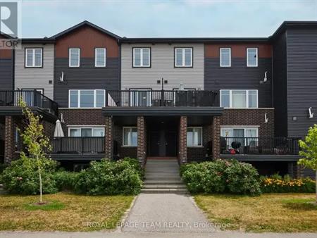 22 - 2341 MER BLEUE ROAD | 22 - 2341 MER BLEUE ROAD, Ottawa