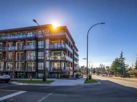 2590 LONSDALE AVENUE | 2590 LONSDALE AVENUE, Vancouver