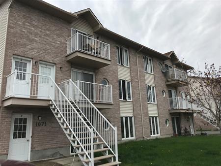 (Gatineau) Magnifique 1 Cc
