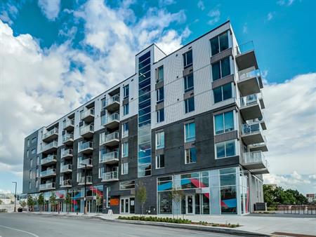 304-40 Jos Montferrand Beau Condo