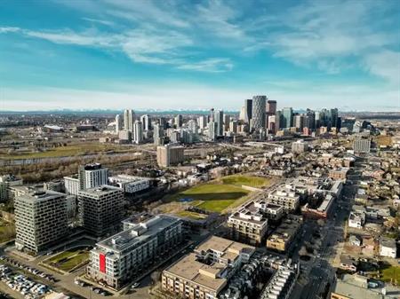 Luxury 2 Bedroom Condo | 1.5 Bath | Bridgeland | $2,750/month | Available | 512 - 88 9 Street Northeast, Calgary