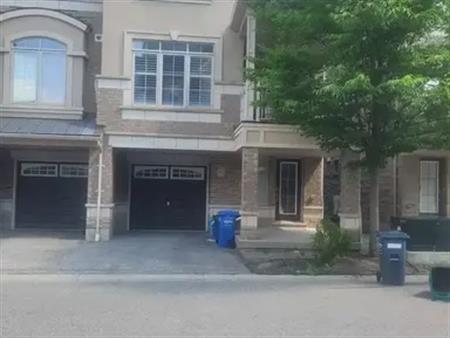 82 - 2435 GREENWICH DRIVE | 82 - 2435 GREENWICH DRIVE, Oakville