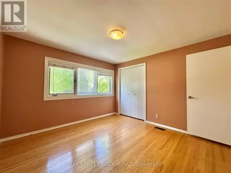 UPPER - 245 FOREST HILL DRIVE | UPPER - 245 FOREST HILL DRIVE, Kitchener