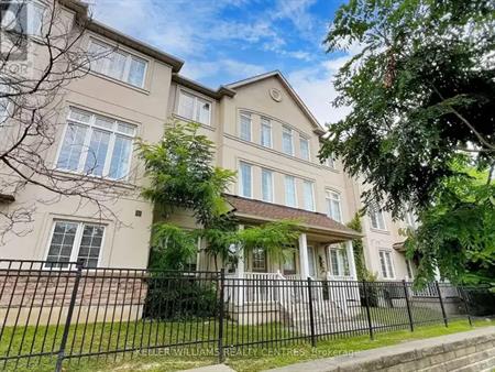 10 - 10 POST OAK DRIVE | 10 - 10 POST OAK DRIVE, Richmond Hill