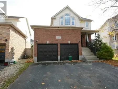 100 MASTERSON Crescent | 100 MASTERSON CRESCENT, Cambridge