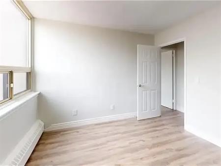221 QUEEN Street S Unit# 704 | 221 QUEEN Street S Unit# 704, Kitchener