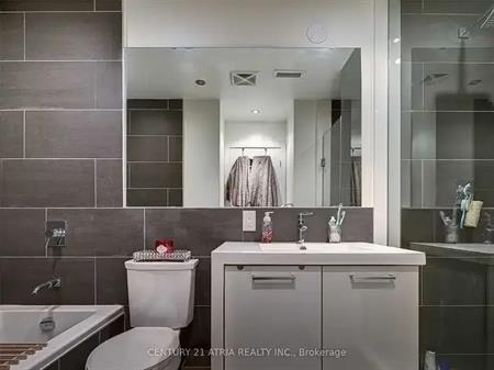 319 Carlaw Avenue #802 | 319 Carlaw Avenue, Toronto