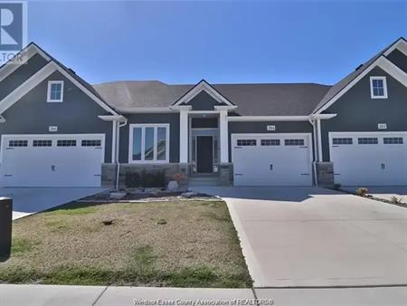384 BRUNMAR CRESCENT | 384 BRUNMAR CRESCENT, Lakeshore