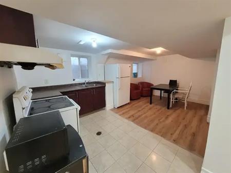 31 Romulus Dr, Scarborough, ON M1K 4C1 | 31 Romulus Drive, Toronto