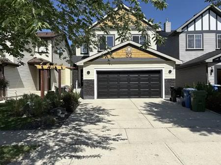 LARGE BRIGHT WALKOUT SUITE w PRIVATE ENTRANCE | Copperfield, Calgary, AB, Canada, Calgary