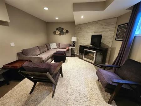 Cozy House to Share While at School - Your Home Away From Home! | 740 18 Avenue Northwest, Calgary