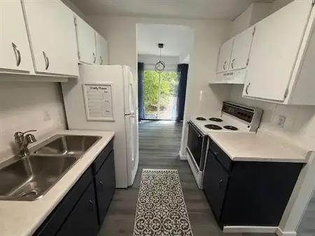 288 Callingwood Pl NW, Edmonton, AB T5T 2C6 | 288 Callingwood Place Northwest, Edmonton