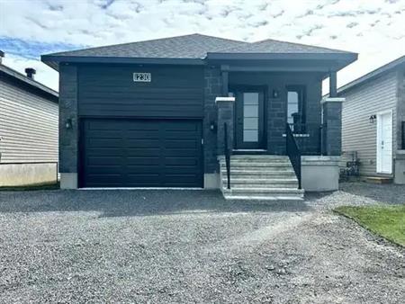 1230 Montblanc Cres | 1230 Montblanc Cres, Embrun