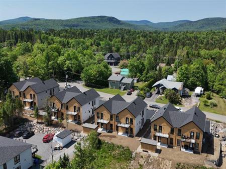 Saint-Donat • Appartements neufs au rez-de-chaussée – à 2 minutes de marche des commerces.