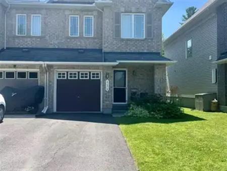 422 GALATINA WAY | 422 GALATINA WAY, Ottawa