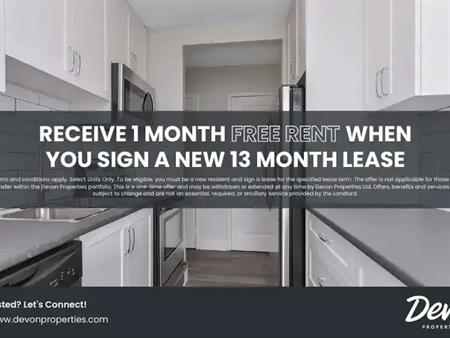 McKenzie Woods Apartments | 1002 McKenzie Avenue, Victoria