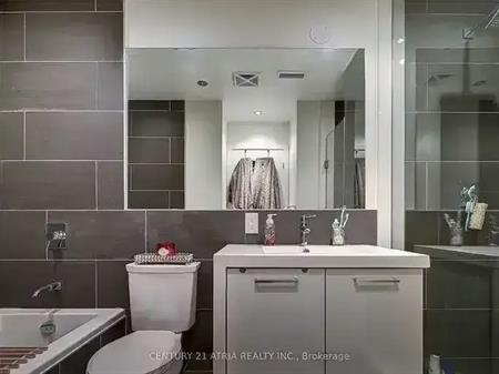 319 Carlaw Avenue #802 | 319 Carlaw Avenue, Toronto