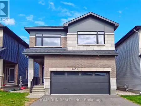 1051 HYDRANGEA AVENUE | 1051 HYDRANGEA AVENUE, Ottawa