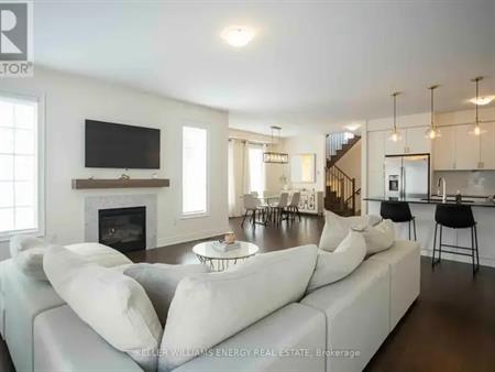1 TREMOY ROAD | 1 TREMOY ROAD, East Gwillimbury