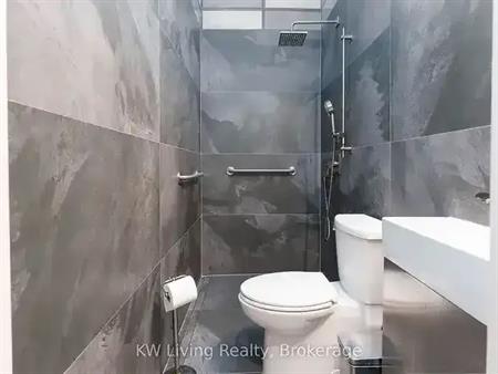 114 Seaton Street (Main, Upper) | 114 Seaton Street, Toronto
