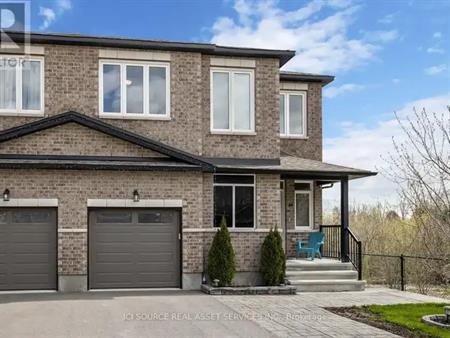 MAIN & 2ND FLOOR - 34 WILDPINE COURT | MAIN & 2ND FLOOR - 34 WILDPINE COURT, Ottawa