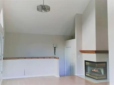 Patterson Townhouse | 105 Patterson View SW, Calgary