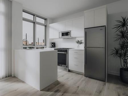 5 ½ TOUT INCLUS À MONTRÉAL