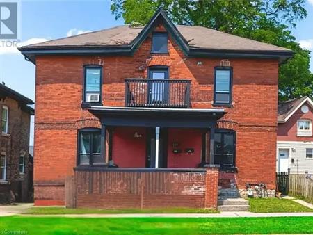 124 GEORGE Street | 124 GEORGE Street, Brantford
