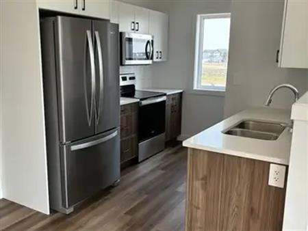 2 Bedroom 1 Bathroom Condo Unit | 35 - 651 Dubois Crescent, Saskatoon