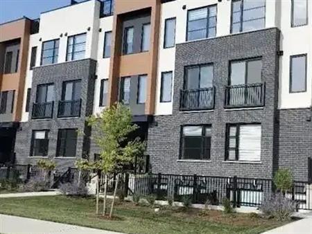 Townhouse for rent | 149 - 3900 Savoy Street, London