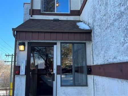 Studio unit in Westpark for rent (walking distance to College) | 3815 54 Avenue, Red Deer