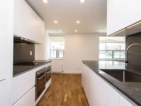 55-56 Eccleston Drive | 56 Eccleston Drive, Toronto