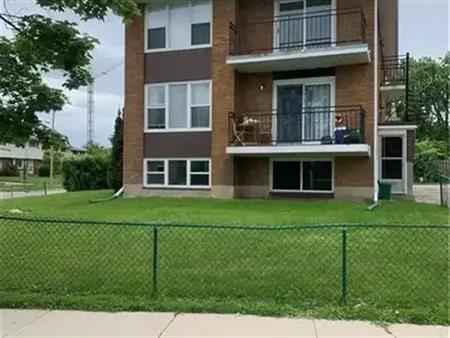 6 ELMSDALE Drive Unit# 1 | 6 ELMSDALE Drive Unit# 1, Kitchener