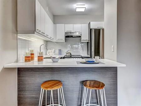 2050 de Maisonneuve | 2050 Boulevard de Maisonneuve Ouest, Montreal